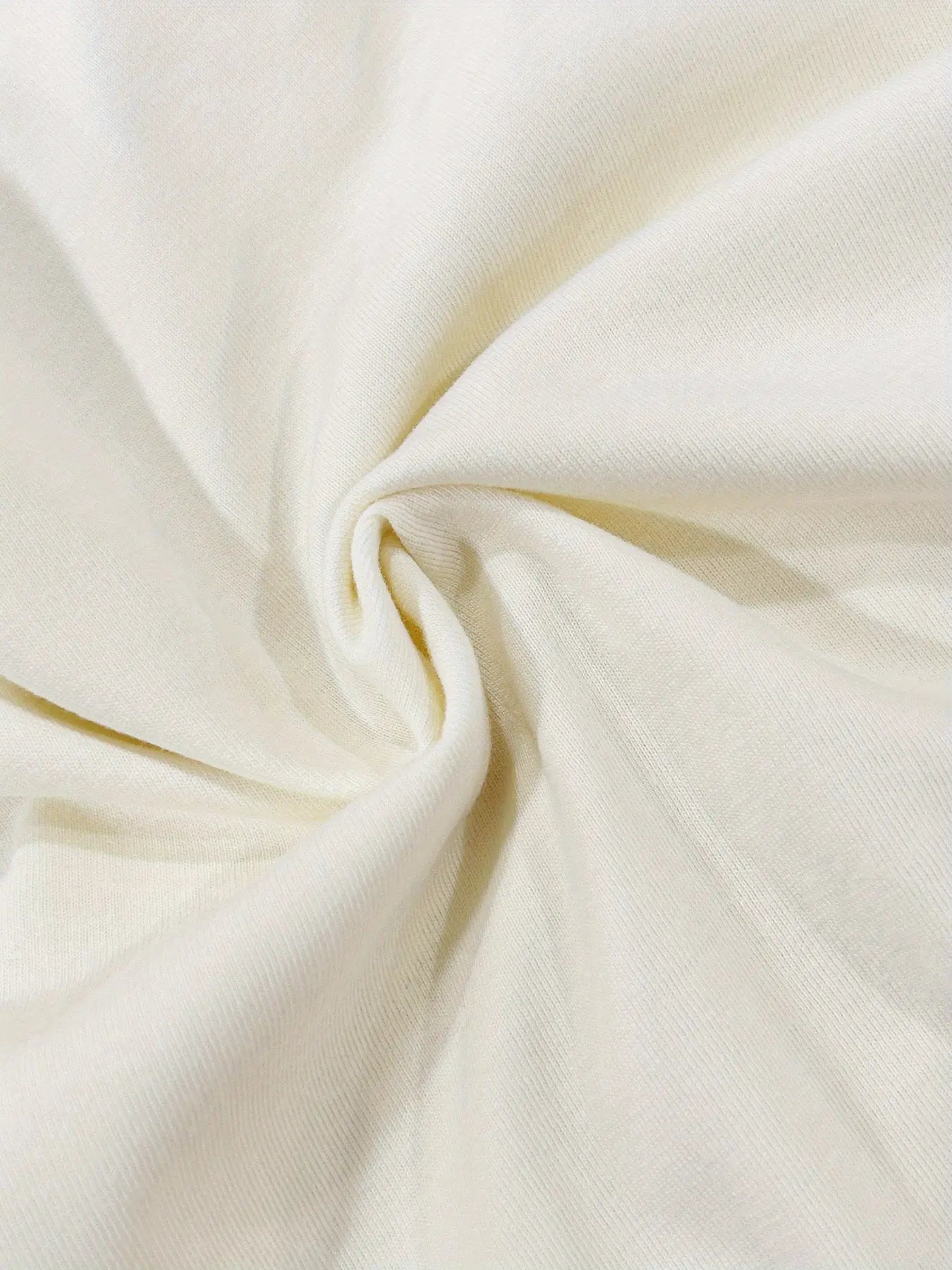 Vintage Parisian Eiffel Tower & Red Balloon Graphic T-Shirt - Soft Crew Neck Short Sleeve Tee for Women, Casual All-Season Wear, Paris T Shirt