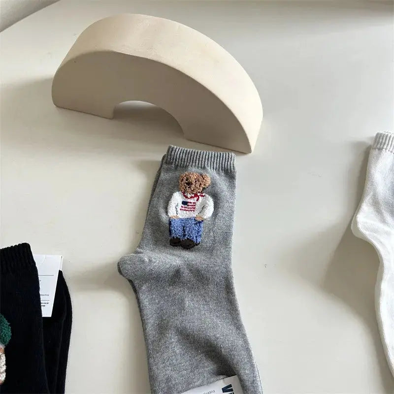 New Trendy Cartoon Bear Mid-Calf Cotton Socks for Women Casual Sweater Female Socks Comfortable Long Women Middle tube Socks