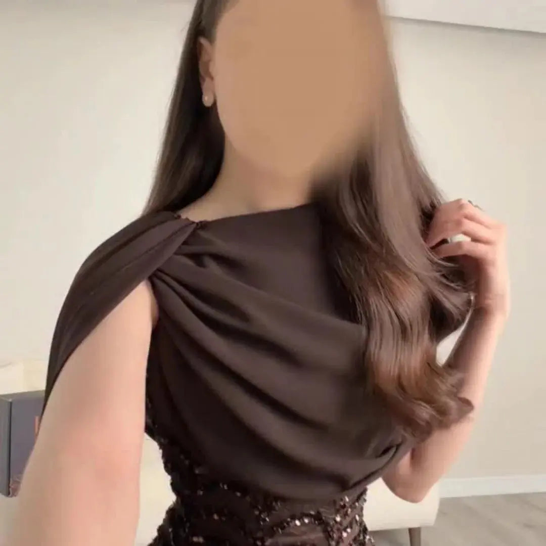 Bella Customized Chocolate Brown One-Shoulder Capelet Sequin Prom Dress Slim Fit Party Dresses Floor-Length Elegant Formal Gown