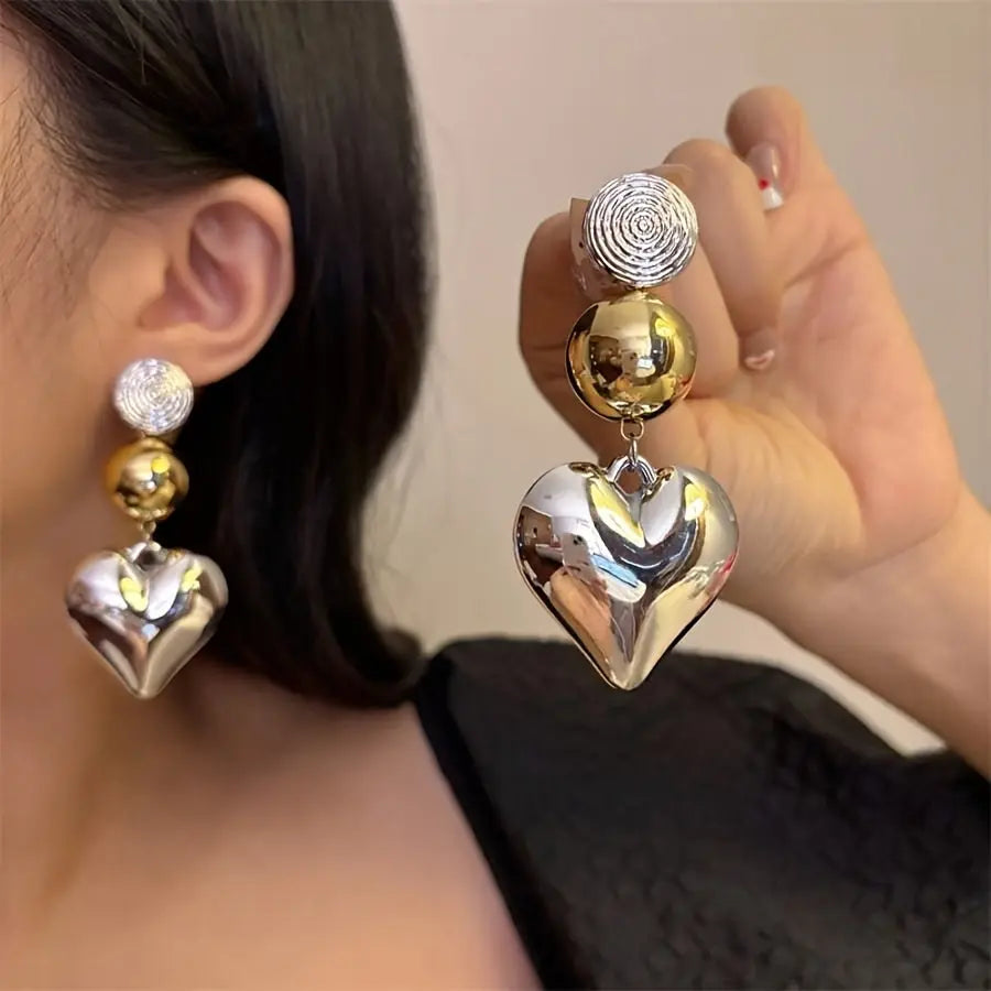 1 Pair Vintage Exaggerated Golden and Silvery Color Heart-Shaped Earrings Women's Party Wedding Travel Jewelry Accessories