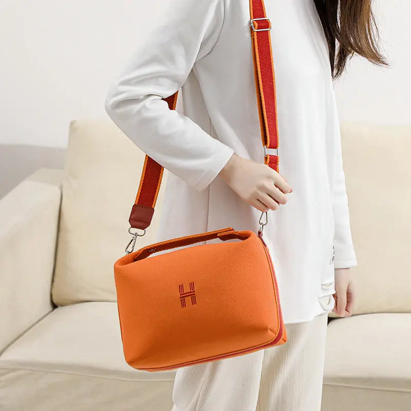 New Women'S Bag in Solid Color Canvas, Large Capacity Minimalist Makeup Bag, Korean-Style Shoulder Crossbody Bag. Dropshipman