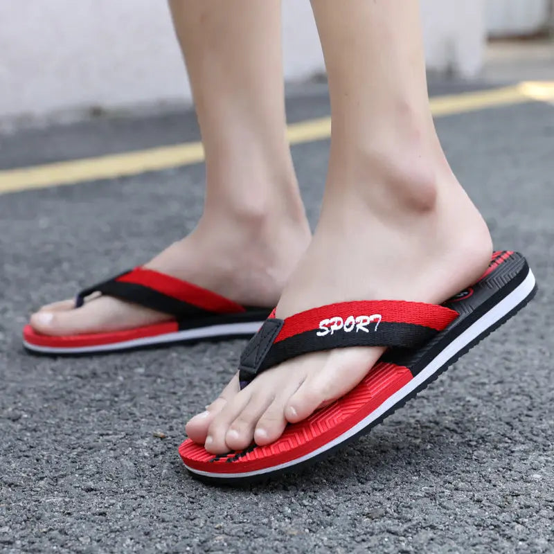 Men's Flip-Flops Indoor Bathroom Summer Lightweight Non-Slip Beach Fashion Breathable Casual Men's Beach Slippers Summer Outdoor Beach Sandals New High-Quality Fashion Design Dropshipman