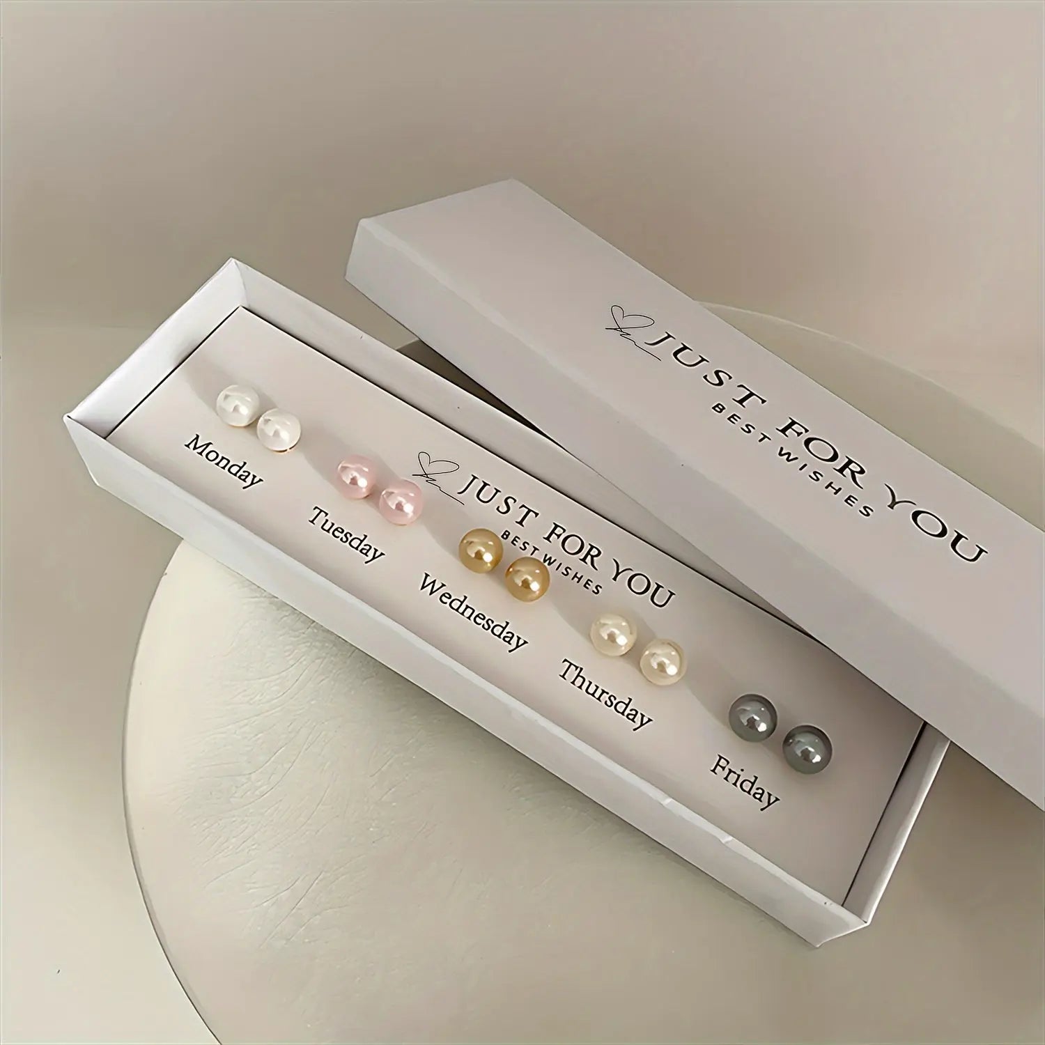 1079 - [10pcs Faux Pearl Stud Earrings] (Gift Box) Elegant And Luxurious, Earrings Are Different Every Day from Monday to Friday Dropshipman