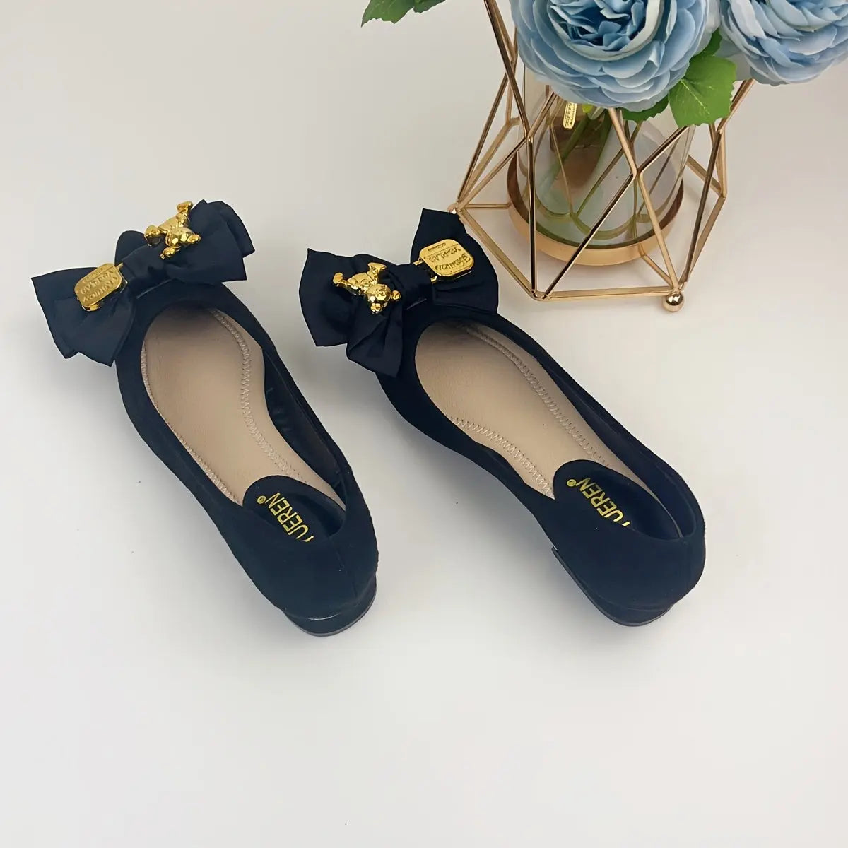 Versatile Sweet-Cool Low-Heel Pumps: Perfect for Work, Dates, and Casual Outings. Elegant and Effortless for Office Wear, Weekend Dates, and Jeans with Friends. Subtle Details Enhance Your Style. Comfortable Low Heel for All-Day Wear. Seamless Dropshipman