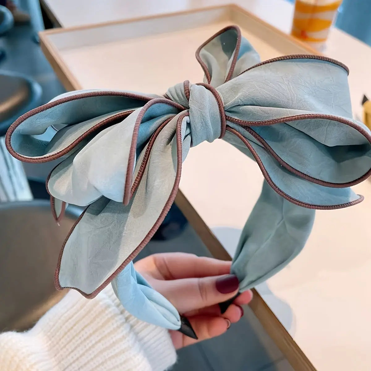 1-Pack Elegant Minimalist Large Bow Hairband | Soft Wide Headband for Daily Use, Solid Color, Plastic Support Dropshipman