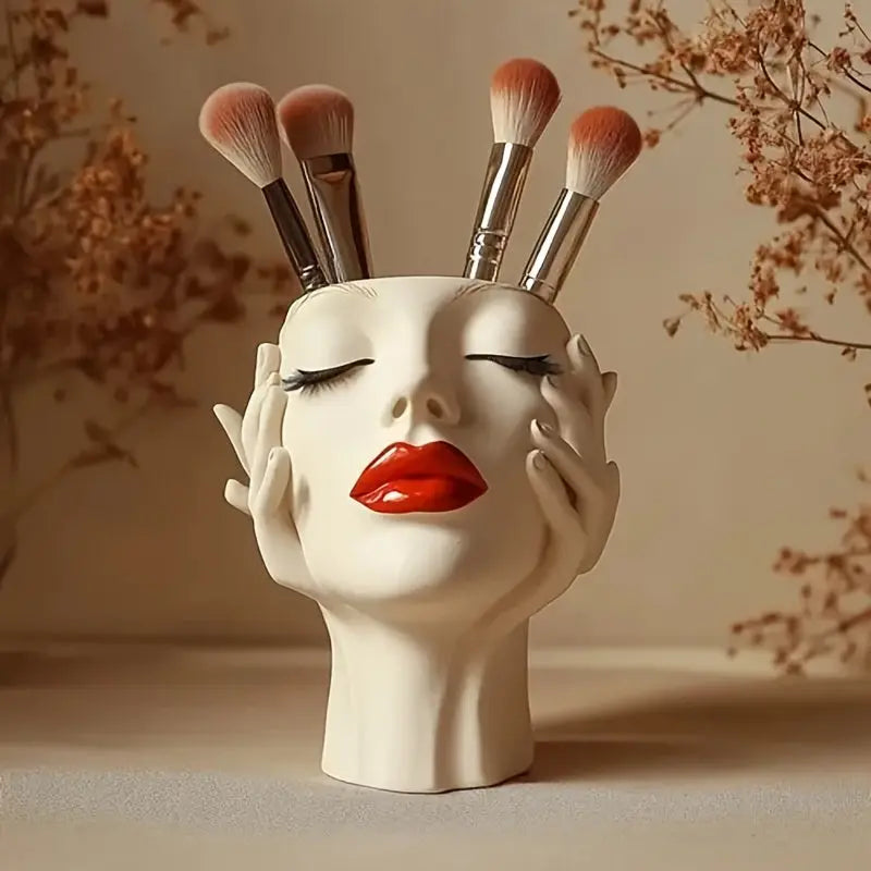 One Red Lips Makeup Brush Holder. My Store