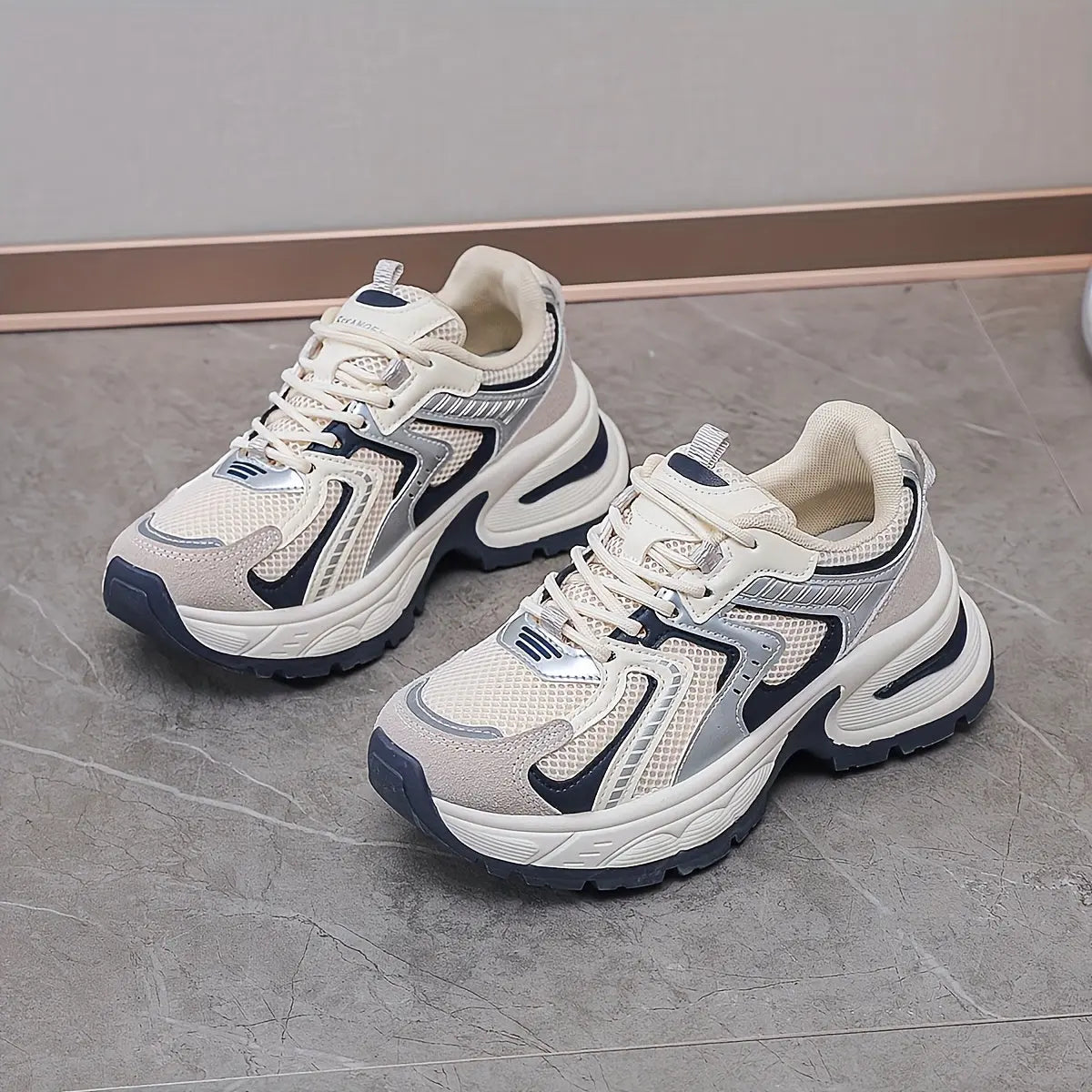 New Women'S Breathable Mesh Thick-Soled Height-Increasing Sports Shoes with Laces, Stylish And Comfortable Casual Shoes, Lightweight And Versatile Running Shoes with Soft Soles Suitable for Everyday Wear in All Seasons, Dad Shoes Dropshipman